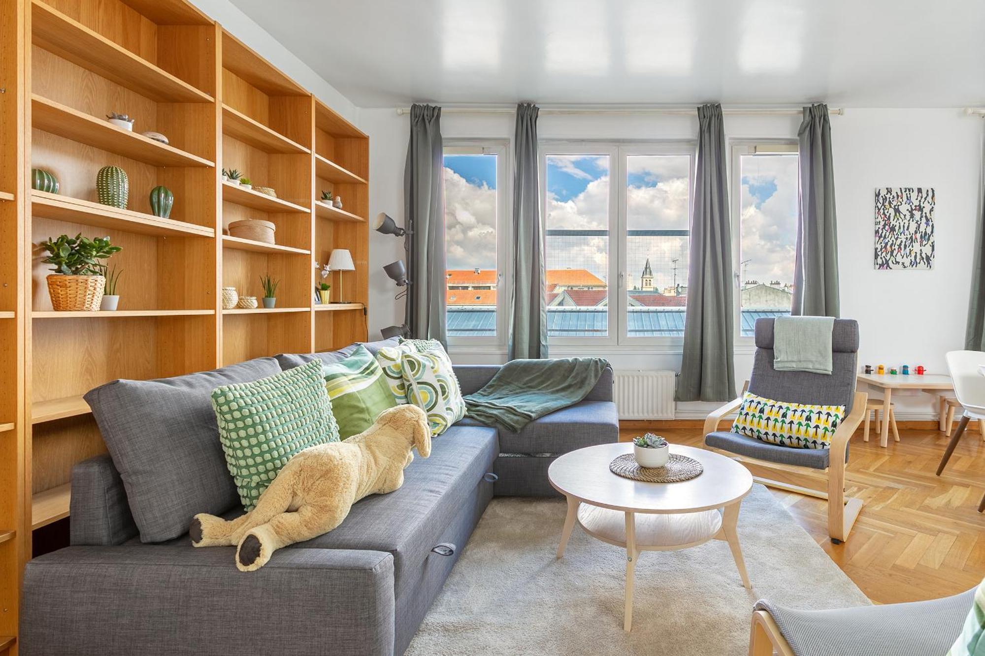 Parisian Penthouse With Large Terrasse Appartement *